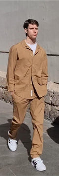 Pantalón chino corte recto confort