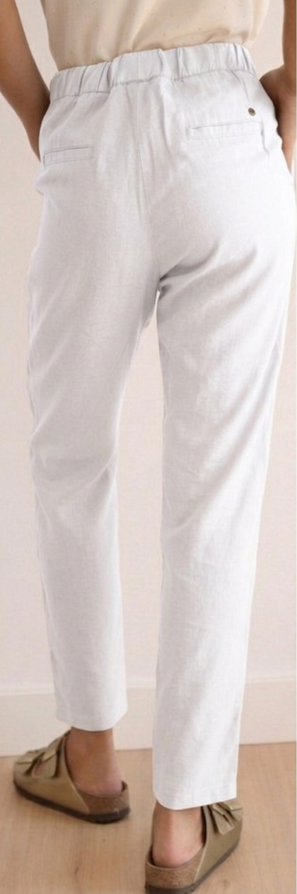 Pantalón fluido tencel con goma en cintura color blanco