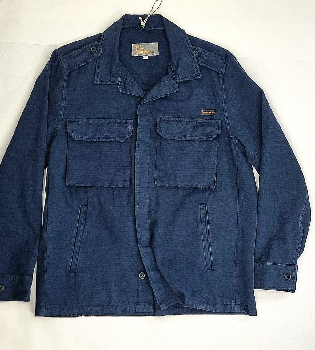 Sobrecamisa con bolsillos en pecho