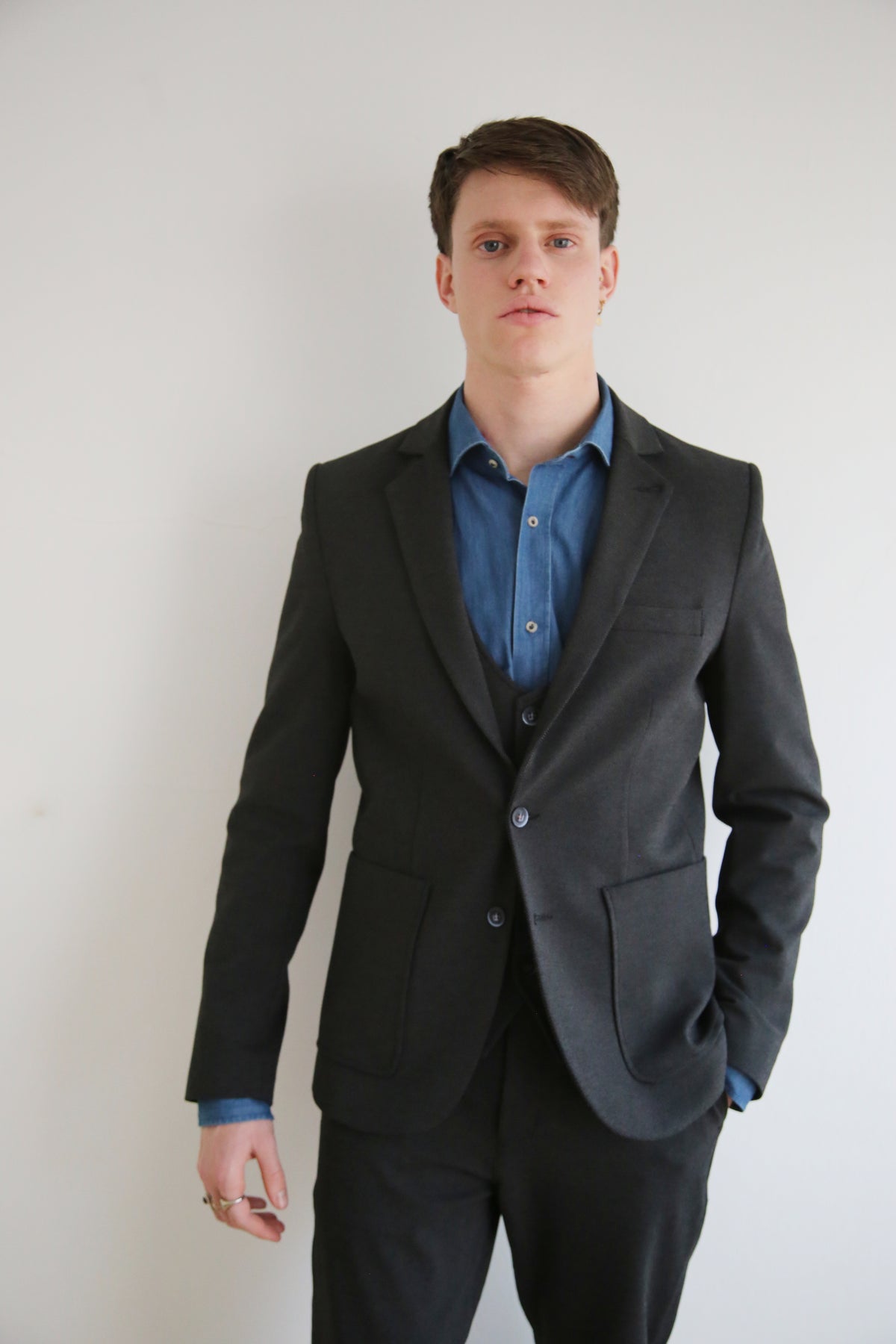 Blazer hombre, americana regular fit, tejido microestructura.