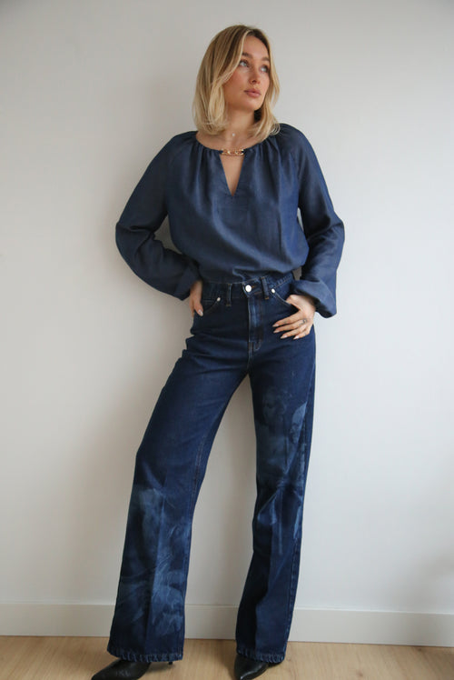 Blusa tencel denim, herraje dorado.