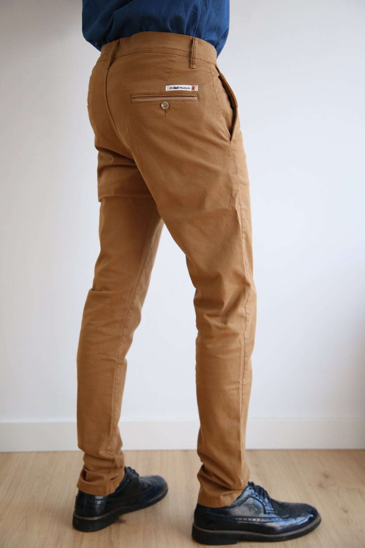 Pantalón chino de corte slim fit