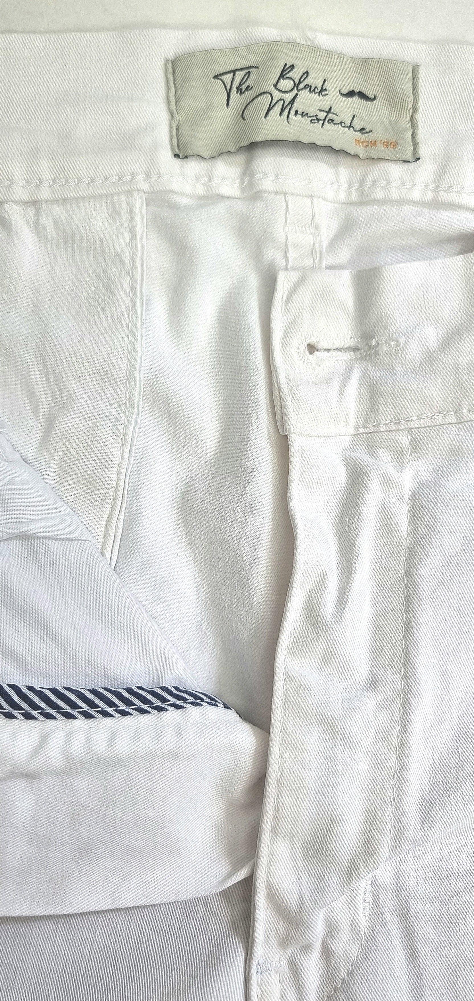 Pantalón chino de corte slim fit