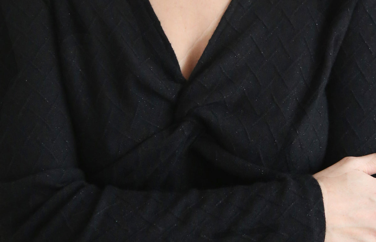 Camiseta estilo sofisticado, lurex metalizado plata.