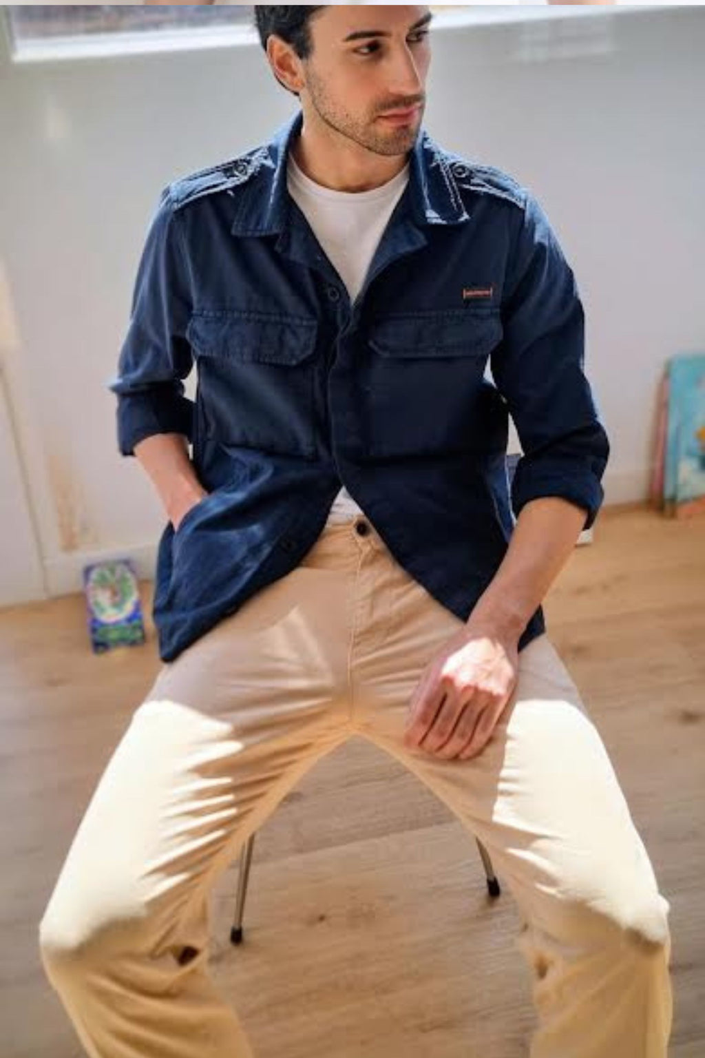 Sobrecamisa con bolsillos en pecho