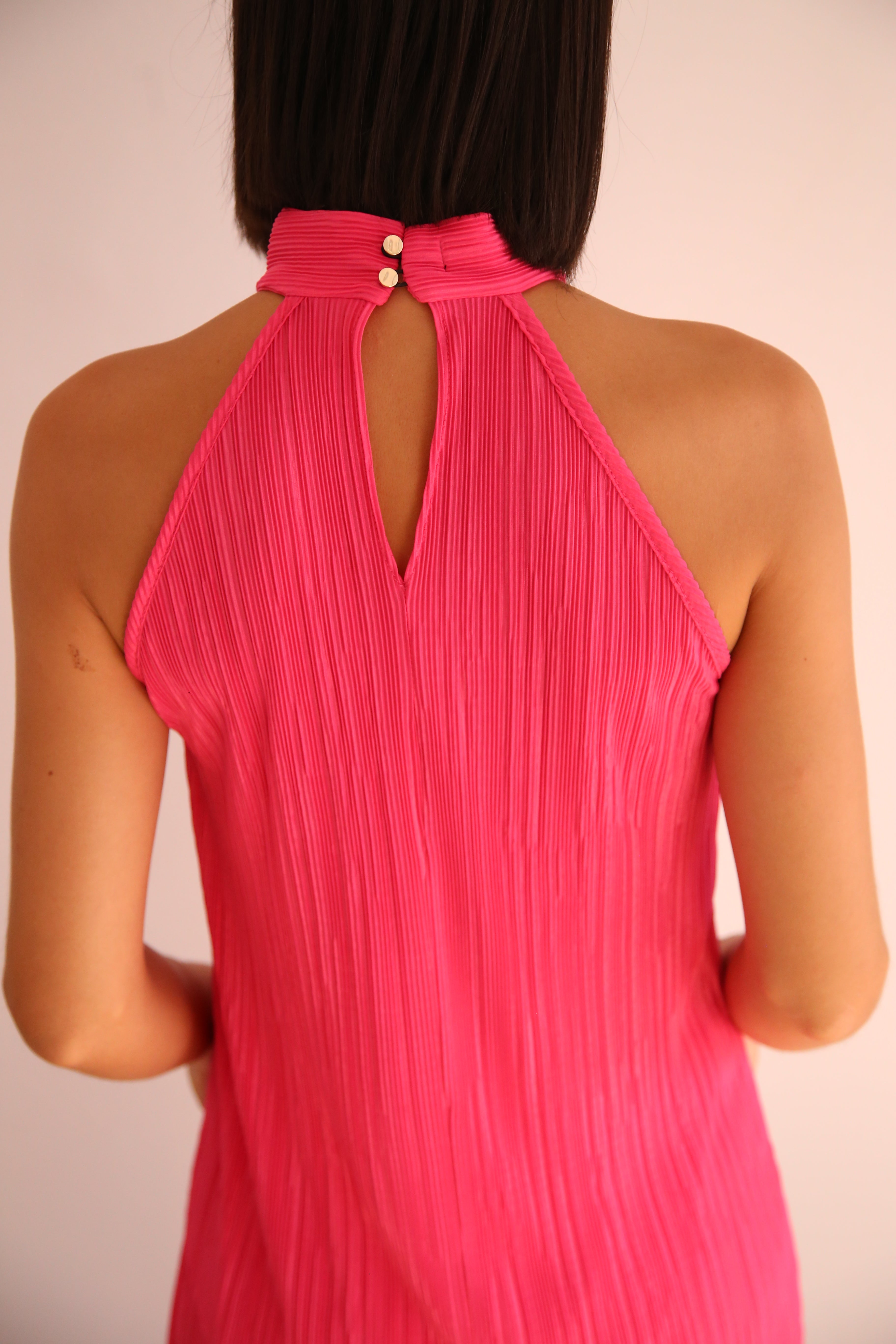 Blusa asimétrica con pico