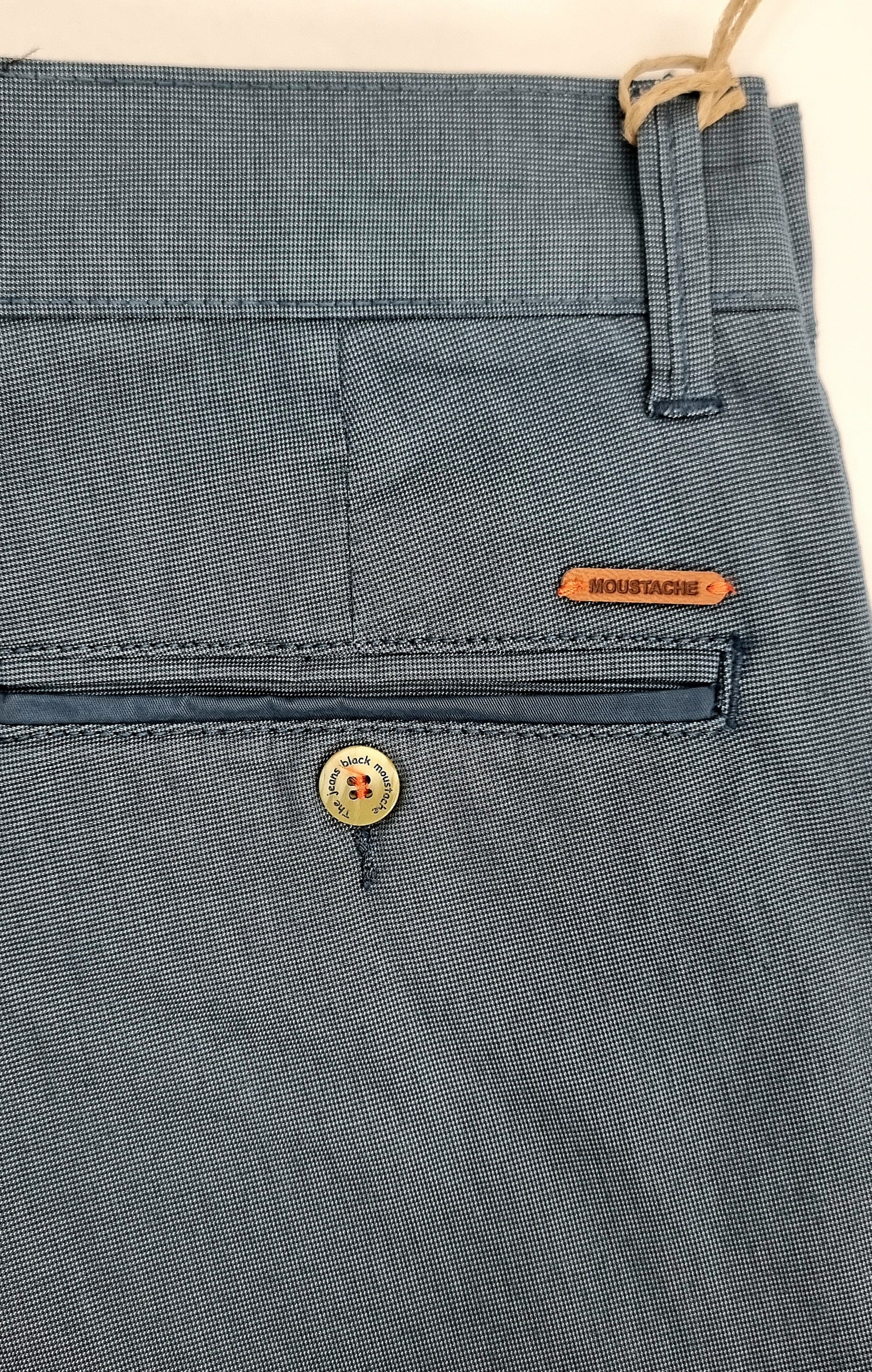 Bermuda chino de corte regular micro