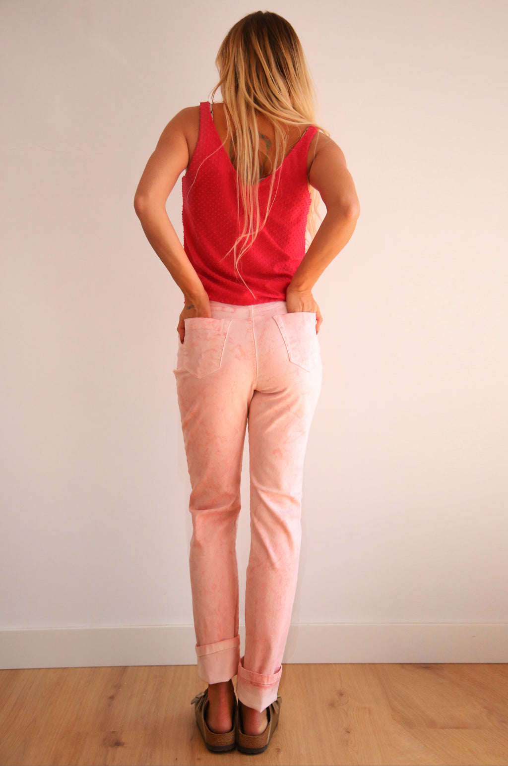 Camiseta con escote de pico
