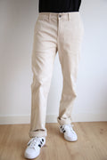 Pantalón chino recto hombre, regular fit elastico
