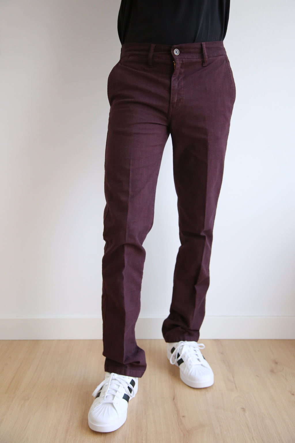 Pantalón chino recto, regular fit hombre, tejido con textura, algodón elástico,