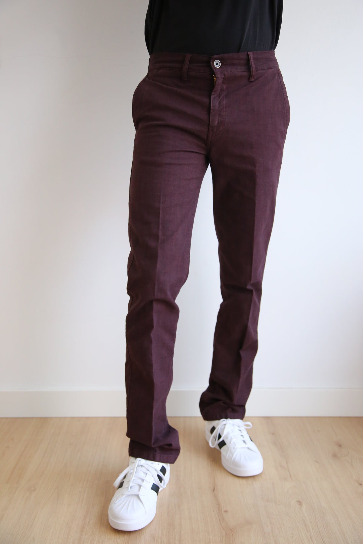 Pantalón chino recto, regular fit hombre, tejido con textura, algodón elástico,