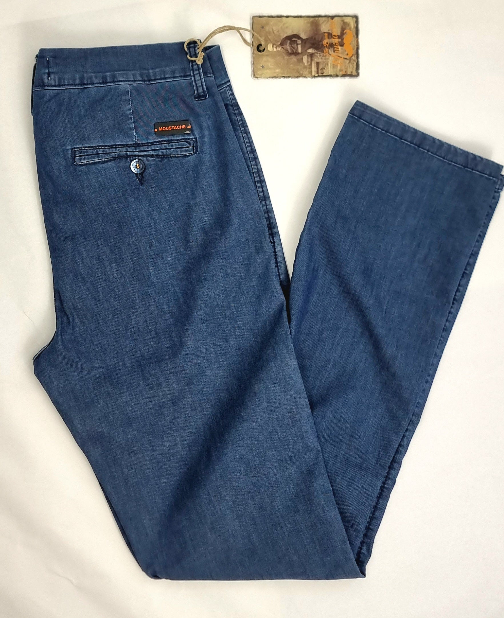 Pantalón chino regular fit lite denim