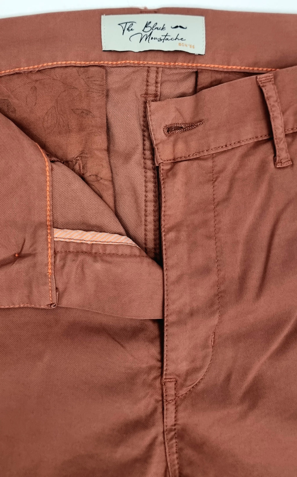 Pantalón chino regular fit tencel color brown summer