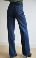 Pantalon Wide Leg, denim oscuro, grabado láser.