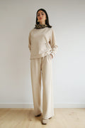Pantalon confortable, conjunto coordinado.