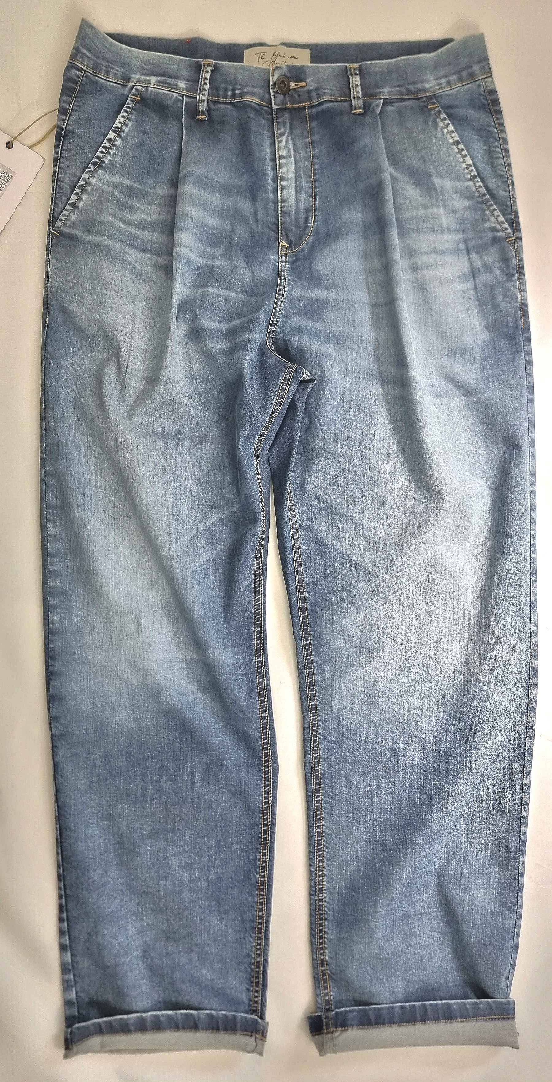 Pantalón pliegues regular