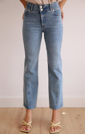 Pantalón de tiro alto con corte flare