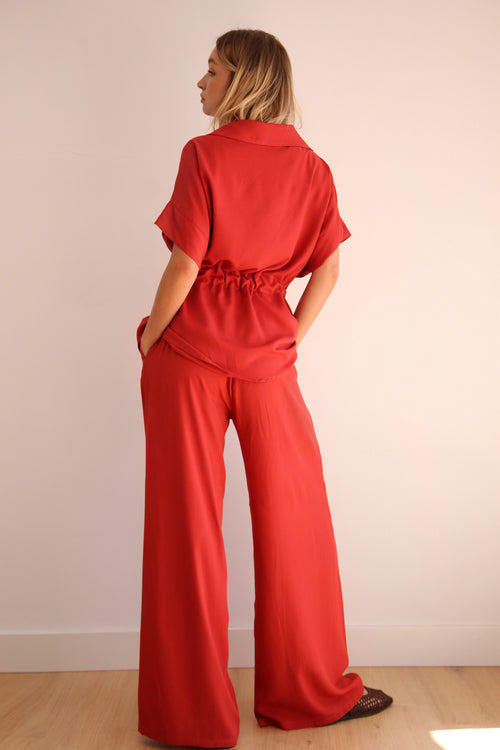 Camisa estilo sahariana