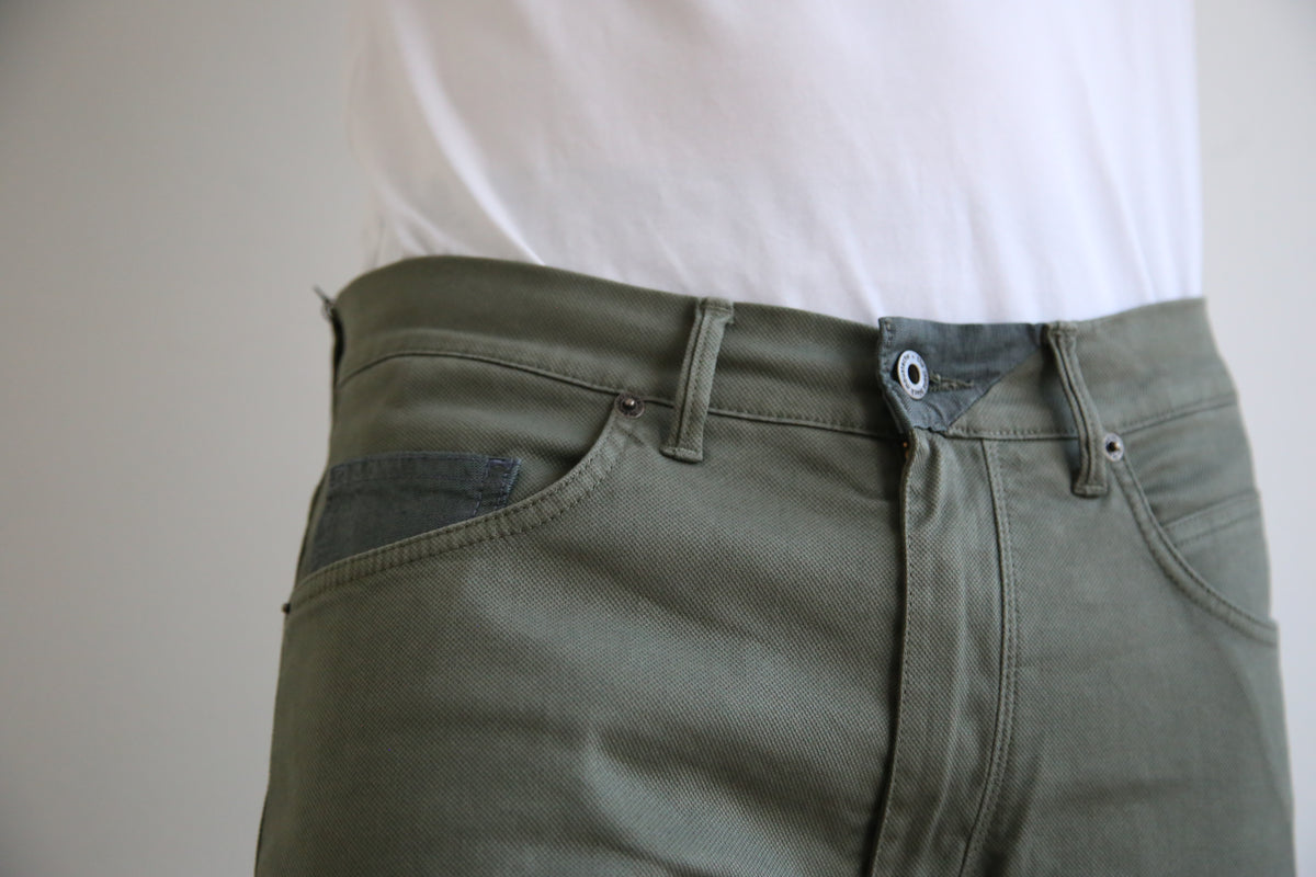 Pantalón slim fit hombre, diseño combi, algodón elástico, estilo casual , 5 bolsillos.