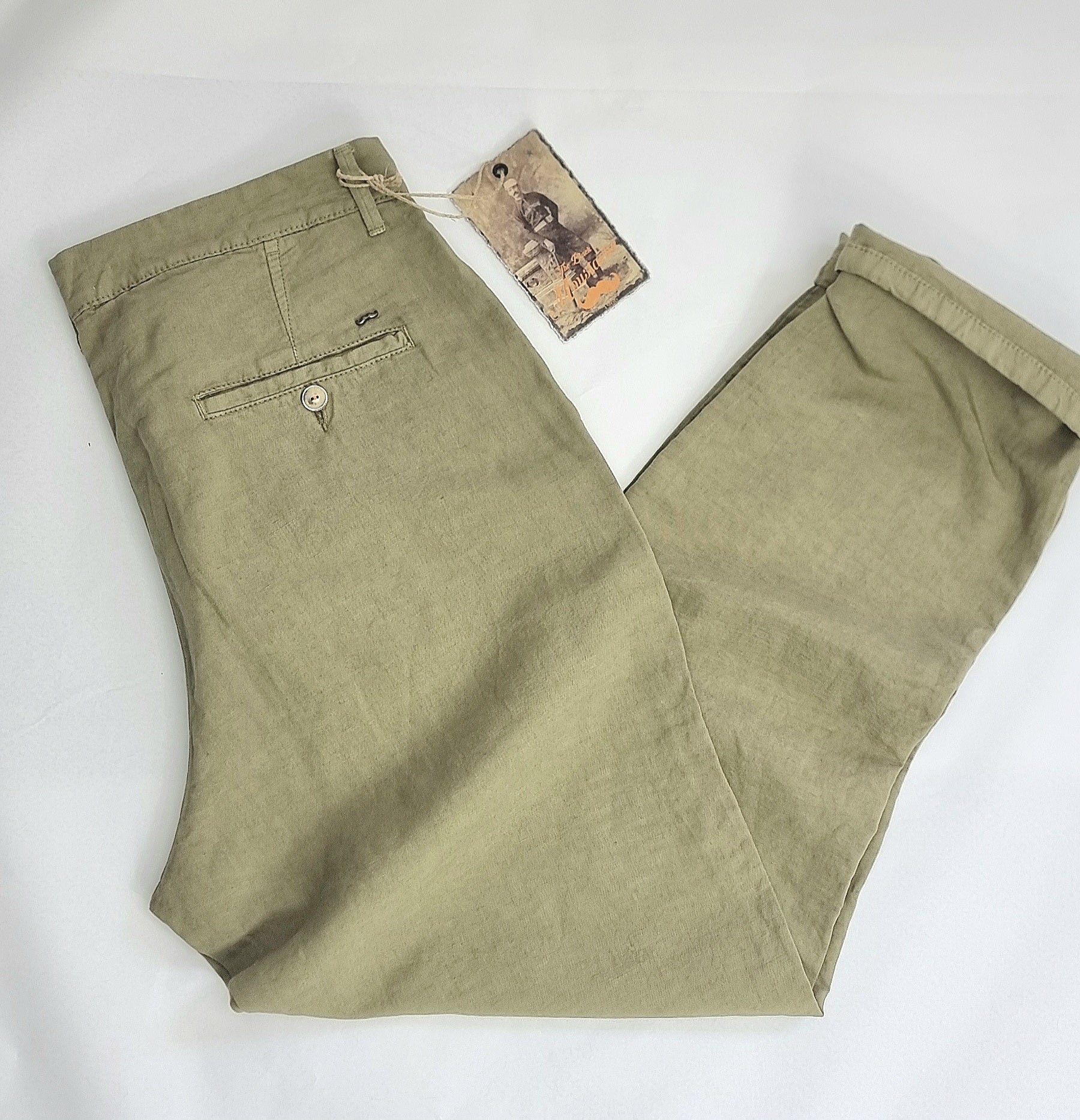 Pantalón chino con pinzas