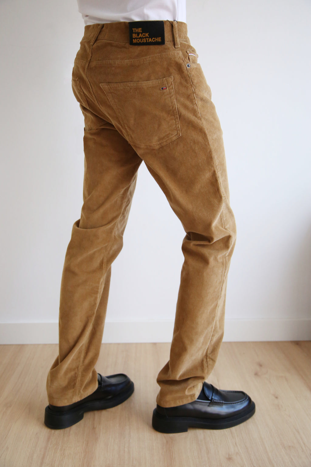 Pantalón de pana, corte recto, regular fit hombre, básico 5 bolsillos