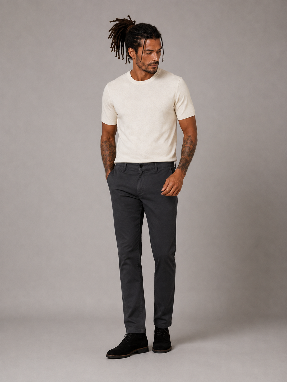 Pantalón chino algodón licra color antracita corte recto