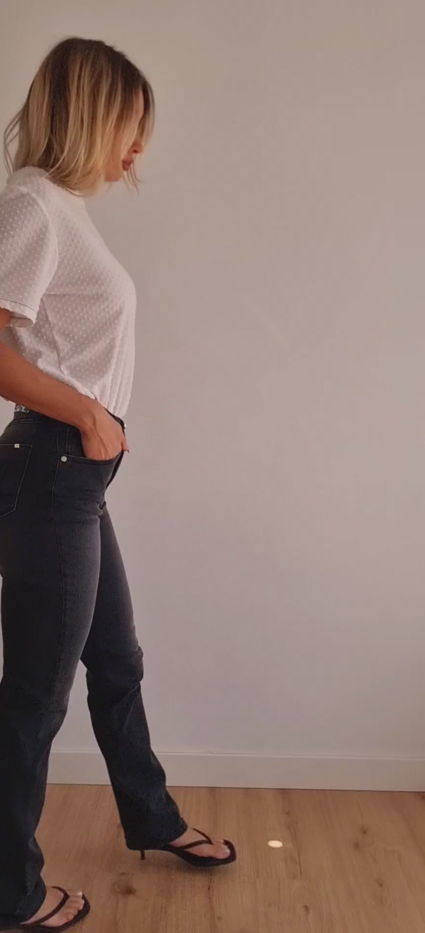 Pantalón de tiro alto recto denim black