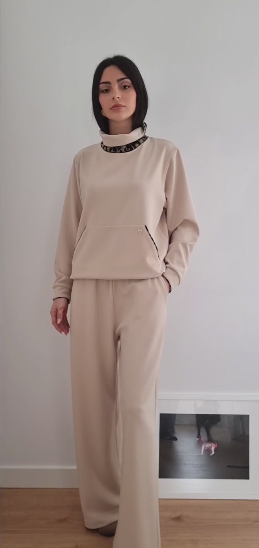 Pantalon confortable, conjunto coordinado.